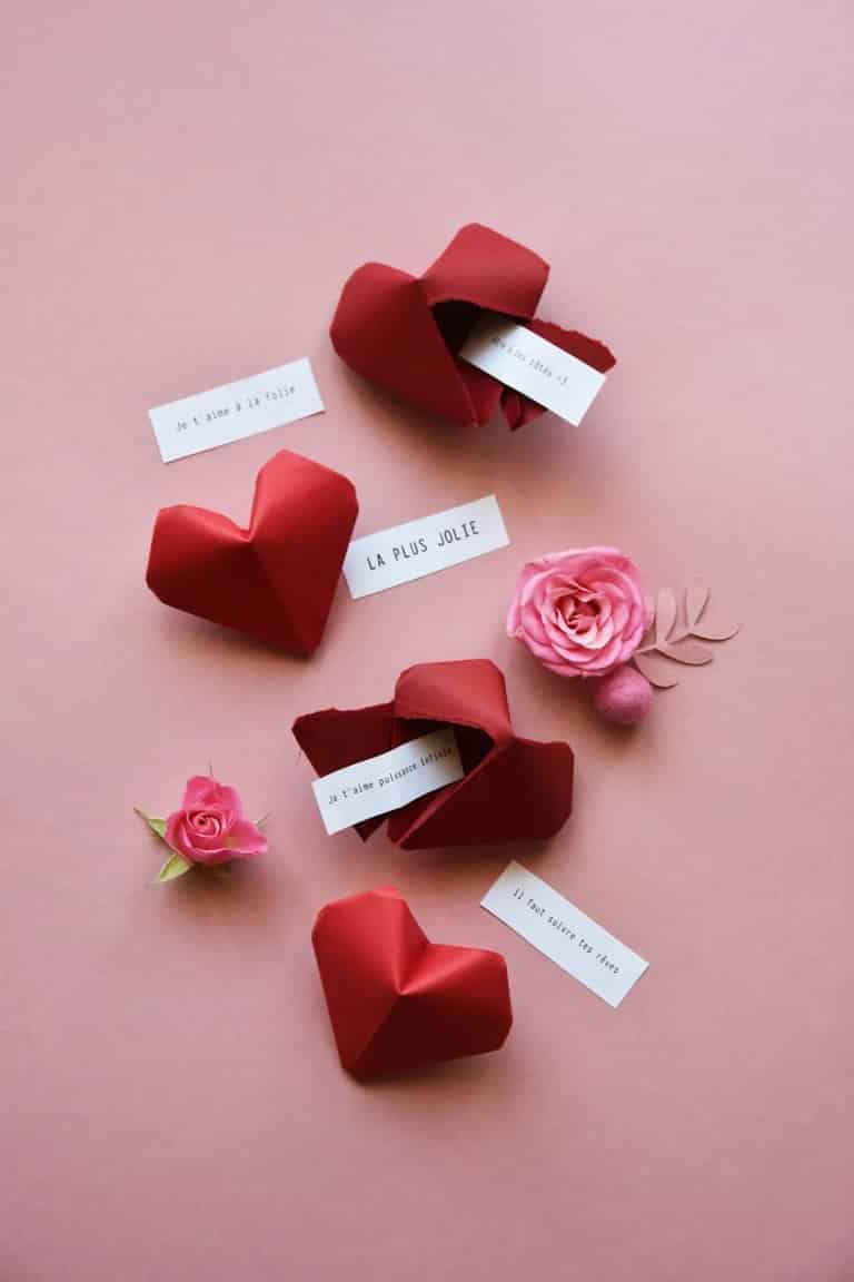 Tutoriel fabriquer son coeur pour la saint valentin en origami| BabyCréa